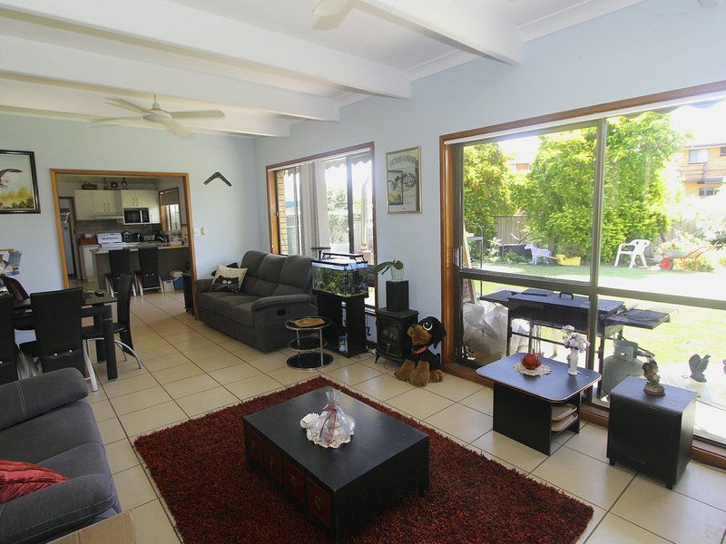 Photo - 4 Bangalee Place, Harrington NSW 2427 - Image 2