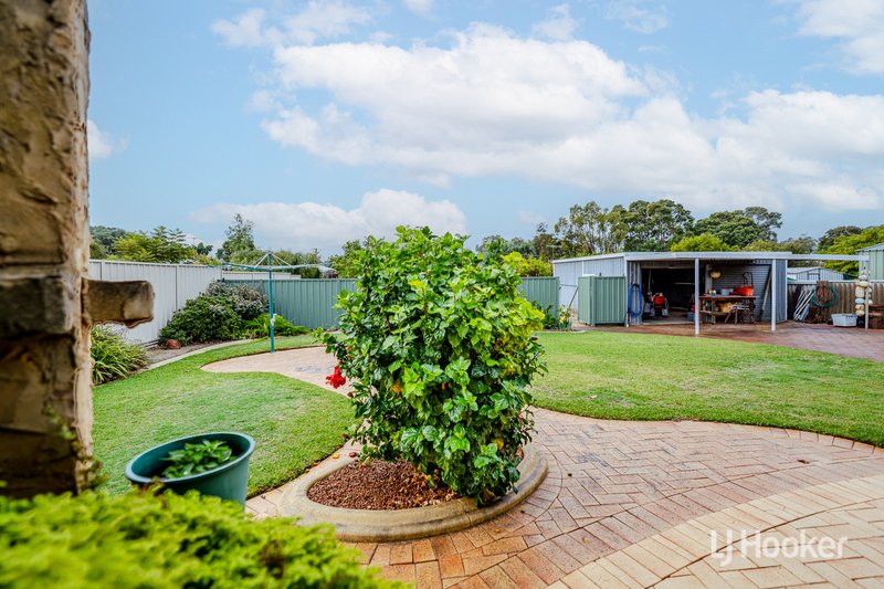 Photo - 4 Banjup Road, Greenfields WA 6210 - Image 8