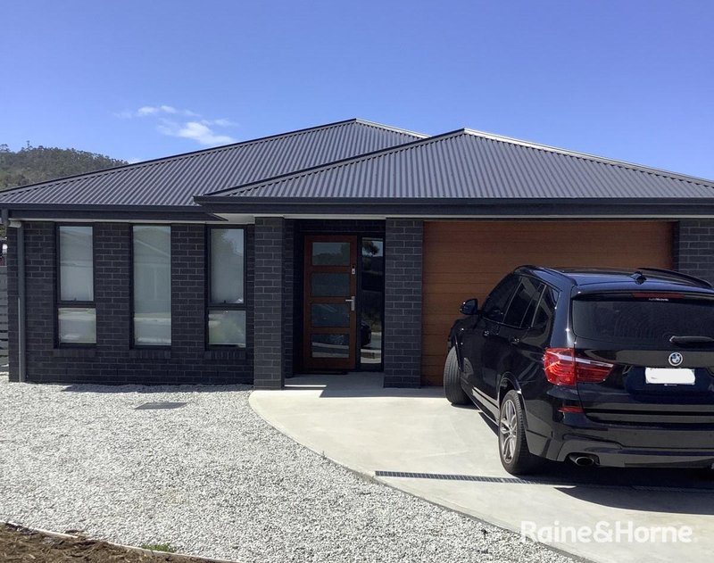 Photo - 4 Banksfield Street, Rokeby TAS 7019 - Image 12