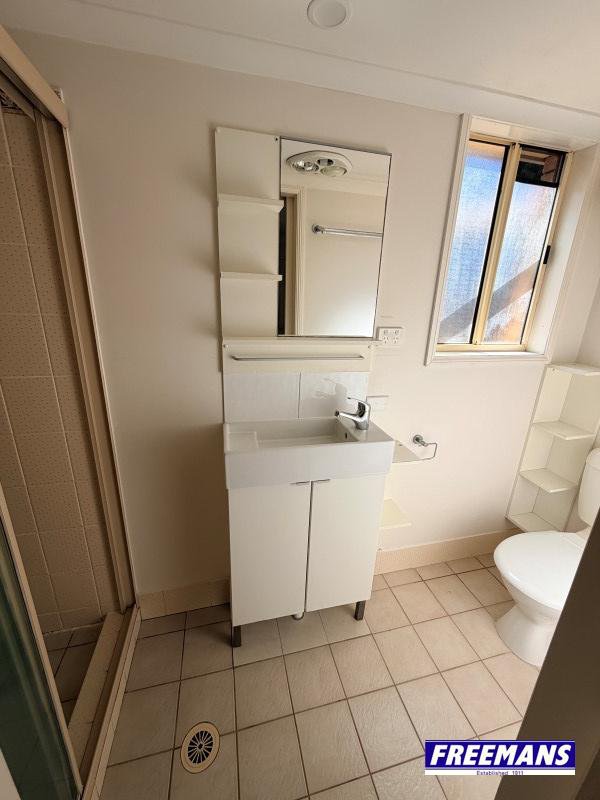 Photo - 4 Banksia Drive, Kingaroy QLD 4610 - Image 21