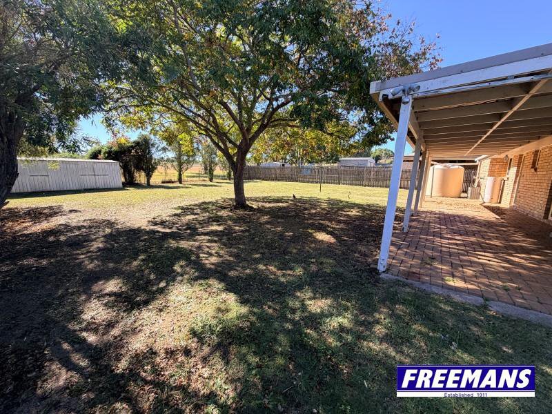 Photo - 4 Banksia Drive, Kingaroy QLD 4610 - Image 26