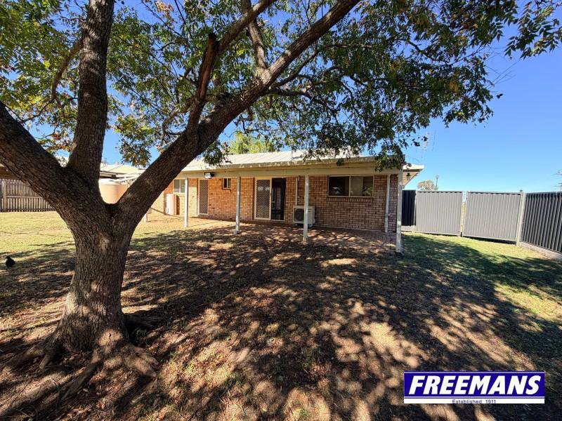 Photo - 4 Banksia Drive, Kingaroy QLD 4610 - Image 28
