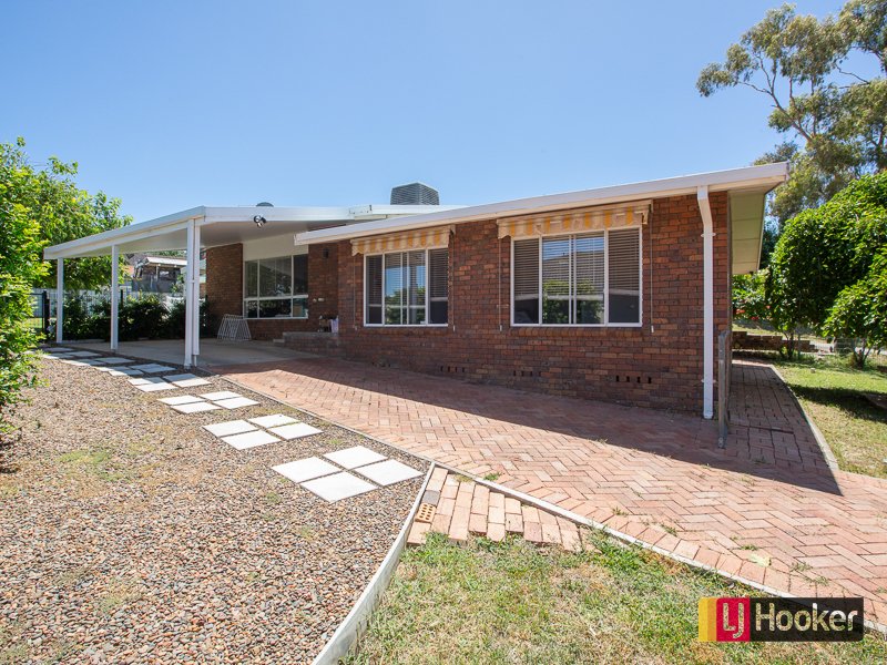 Photo - 4 Banksia Street, Tamworth NSW 2340 - Image 2