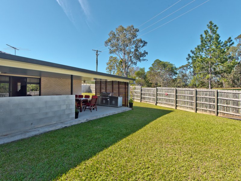 Photo - 4 Baphal Cres , Narangba QLD 4504 - Image 7