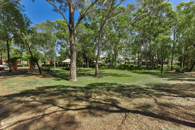 Photo - 4 Baragil Mews, Mount Annan NSW 2567 - Image 14