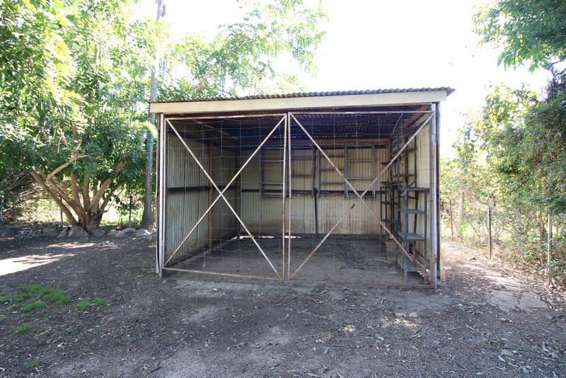 Photo - 4 Barbat Street, Giru QLD 4809 - Image 3