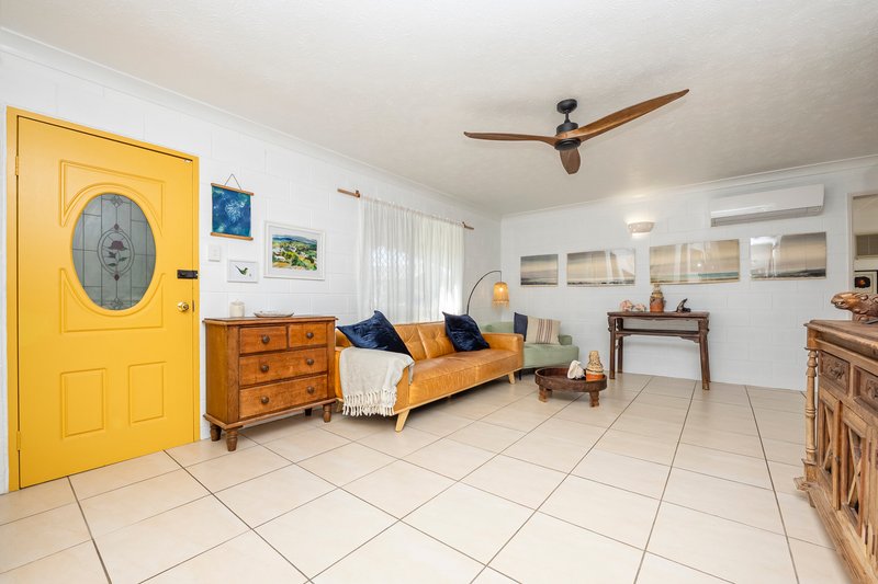 Photo - 4 Barber Court, Wulguru QLD 4811 - Image 7