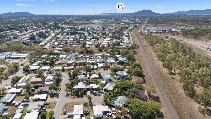 Photo - 4 Barber Court, Wulguru QLD 4811 - Image 24