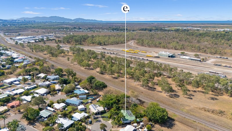 Photo - 4 Barber Court, Wulguru QLD 4811 - Image 28