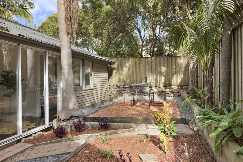 Photo - 4 Bardo Road, Newport NSW 2106 - Image 2