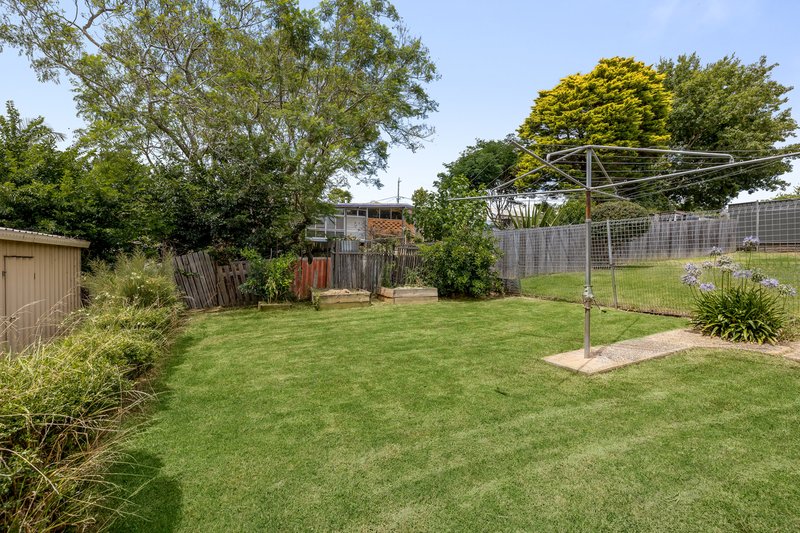 Photo - 4 Barkley Court, Harristown QLD 4350 - Image 10