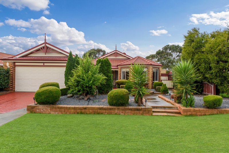 4 Barm Close, Sydenham VIC 3037