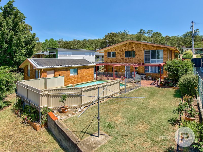 Photo - 4 Barnehurst Street, Tarragindi QLD 4121 - Image 14