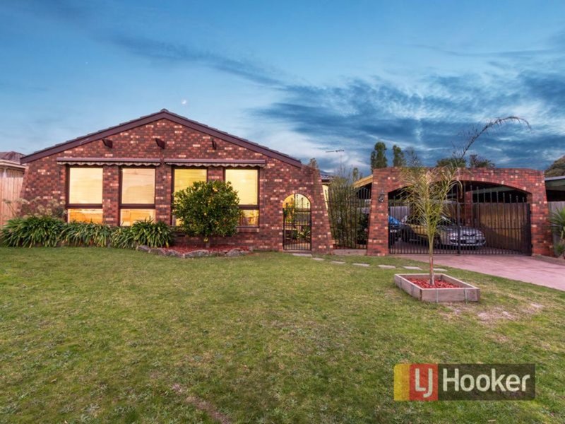 4 Barnsbury Close, Hampton Park VIC 3976