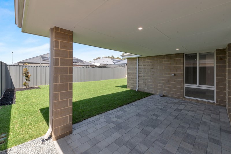 Photo - 4 Barool Street, Baldivis WA 6171 - Image 19