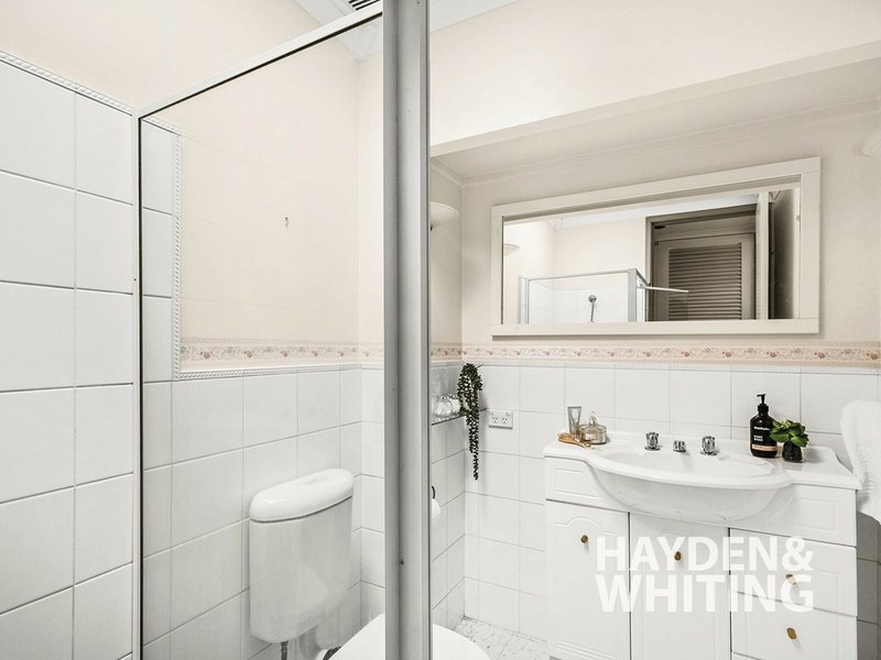 Photo - 4 Barrawarn Place, Castle Hill NSW 2154 - Image 11