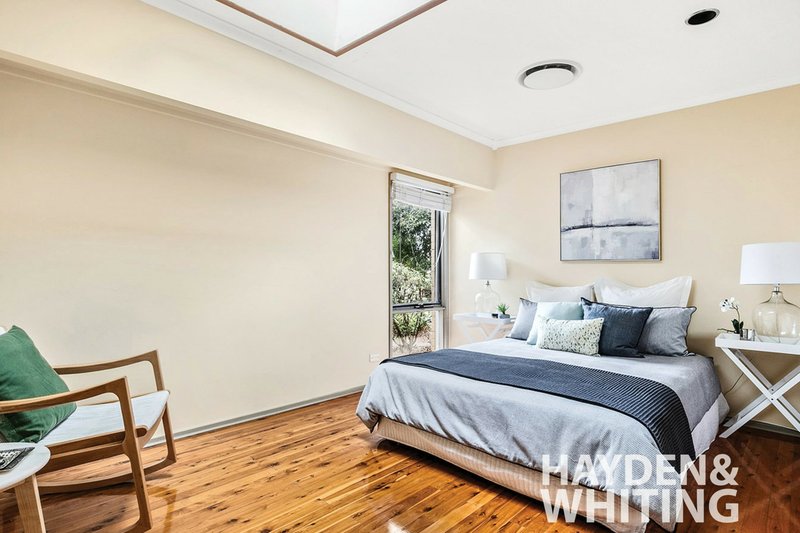 Photo - 4 Barrawarn Place, Castle Hill NSW 2154 - Image 7