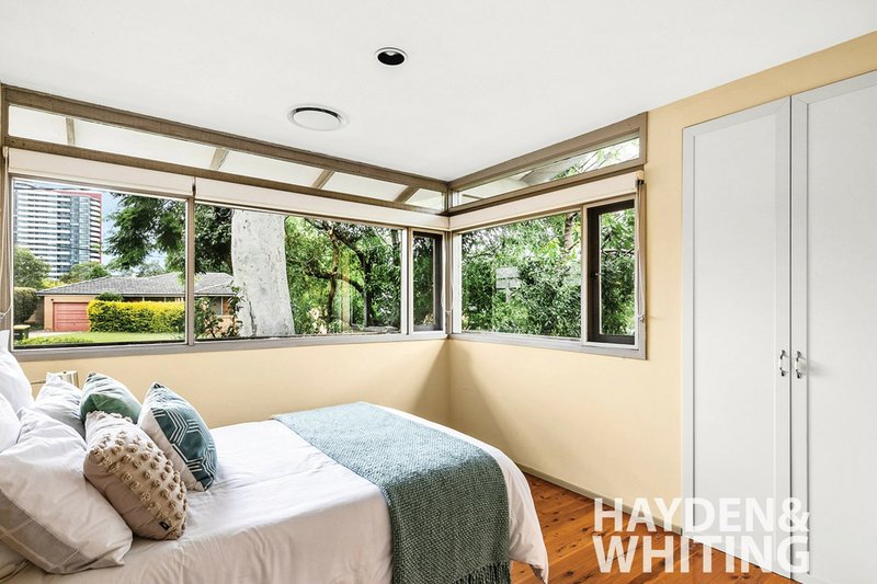 Photo - 4 Barrawarn Place, Castle Hill NSW 2154 - Image 9