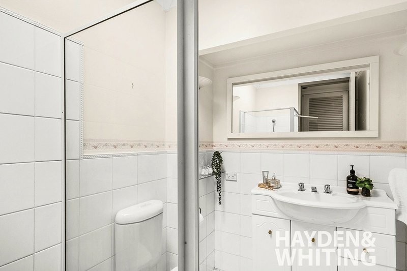 Photo - 4 Barrawarn Place, Castle Hill NSW 2154 - Image 11