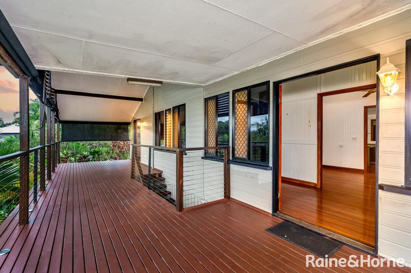 Photo - 4 Bartle Street, East Innisfail QLD 4860 - Image 4