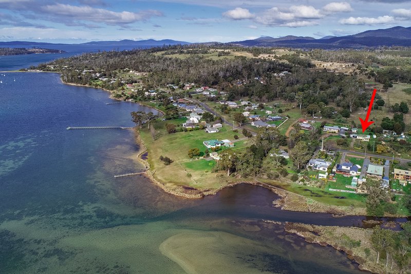 4 Barton Avenue, Triabunna TAS 7190