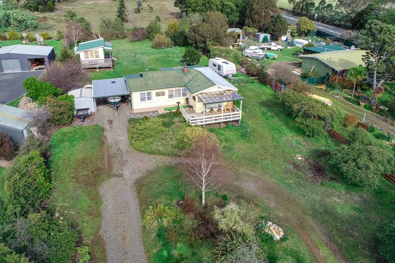 Photo - 4 Barton Avenue, Triabunna TAS 7190 - Image 4