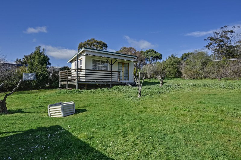 Photo - 4 Barton Avenue, Triabunna TAS 7190 - Image 18