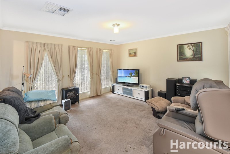 Photo - 4 Barton Drive, Horsham VIC 3400 - Image 3