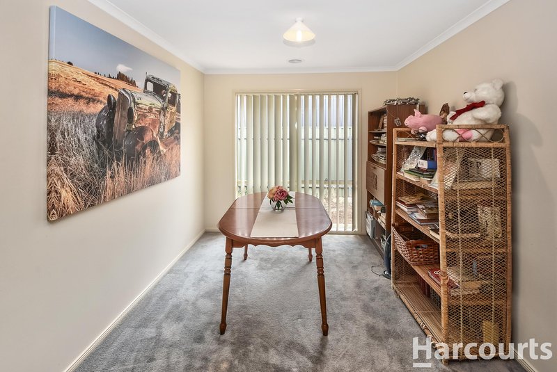 Photo - 4 Barton Drive, Horsham VIC 3400 - Image 5