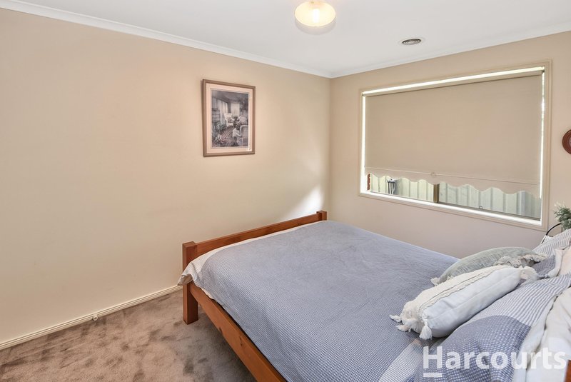 Photo - 4 Barton Drive, Horsham VIC 3400 - Image 11