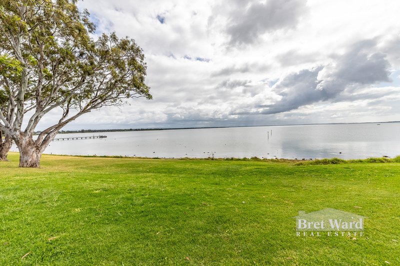 Photo - 4 Bay Road, Eagle Point VIC 3878 - Image 8