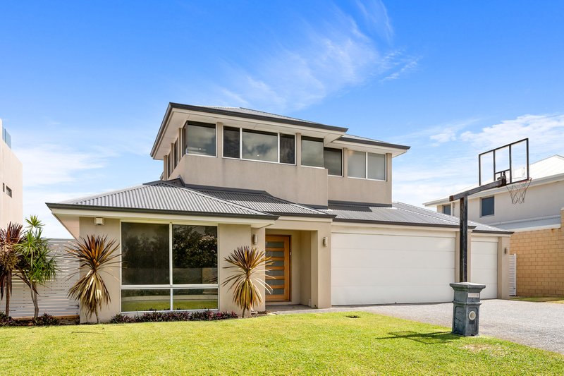 4 Bayview Terrace, Yangebup WA 6164