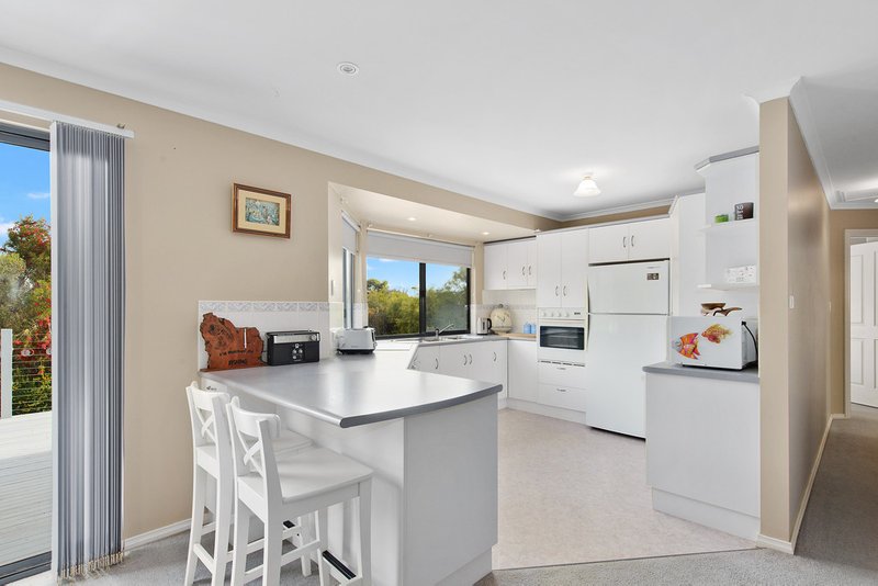 Photo - 4 Beach Road, Hardwicke Bay SA 5575 - Image 7