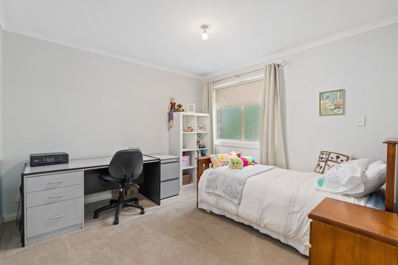 Photo - 4 Beagle Street, Flagstaff Hill SA 5159 - Image 18