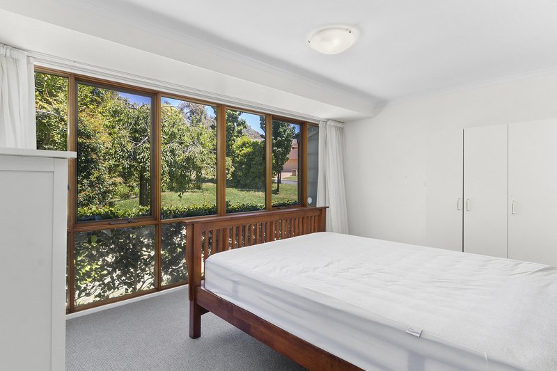 Photo - 4 Beagle Street, Red Hill ACT 2603 - Image 7