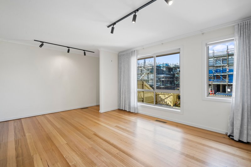 Photo - 4 Beaumonde Street, Coburg VIC 3058 - Image 2