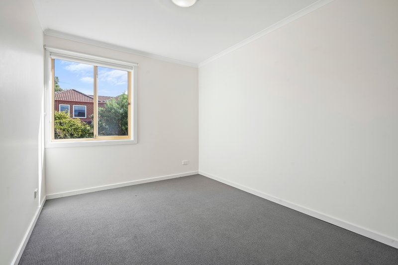 Photo - 4 Beaumonde Street, Coburg VIC 3058 - Image 8