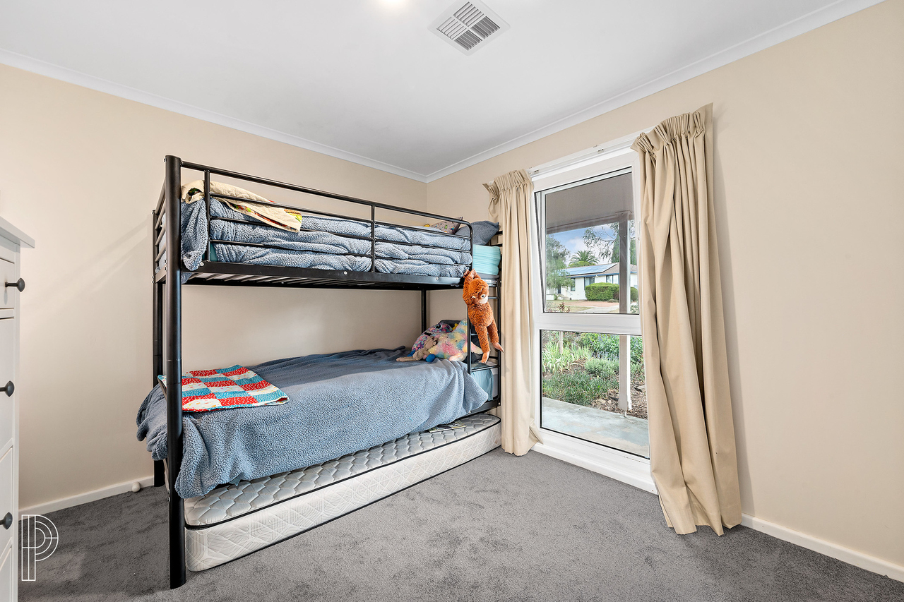 4-bedroom house at 4 Beaurepaire Crescent, Holt, ACT 2615, , Australian Capital Territory