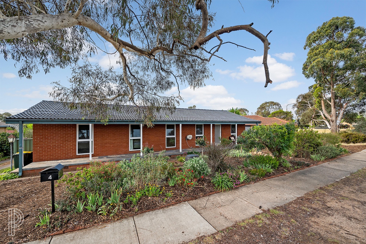 4-bedroom house at 4 Beaurepaire Crescent, Holt, ACT 2615, , Australian Capital Territory