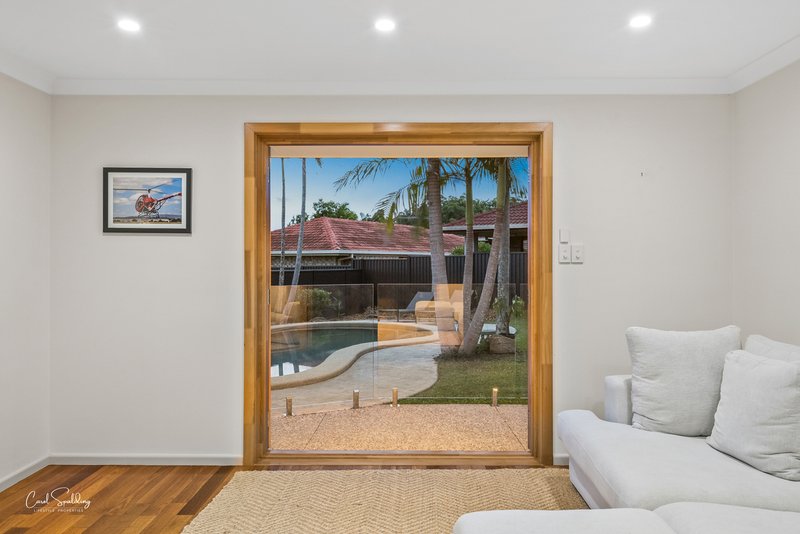 Photo - 4 Bedarra Court, Eight Mile Plains QLD 4113 - Image 8
