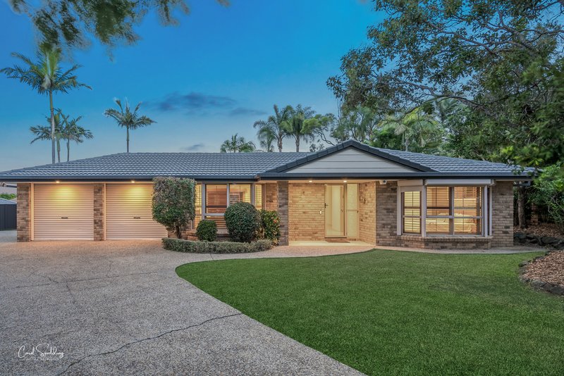 Photo - 4 Bedarra Court, Eight Mile Plains QLD 4113 - Image 24