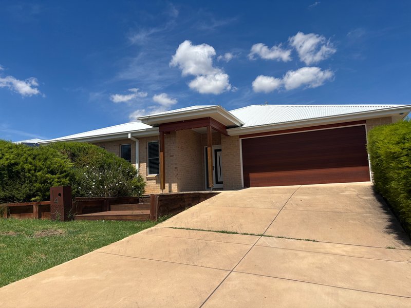 4 Beech Street, Forest Hill NSW 2651