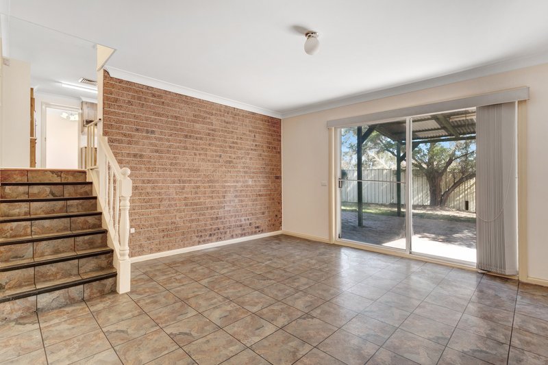 Photo - 4 Beh Close, Singleton Heights NSW 2330 - Image 5