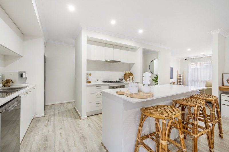 Photo - 4 Belcello Street, Botanic Ridge VIC 3977 - Image 5