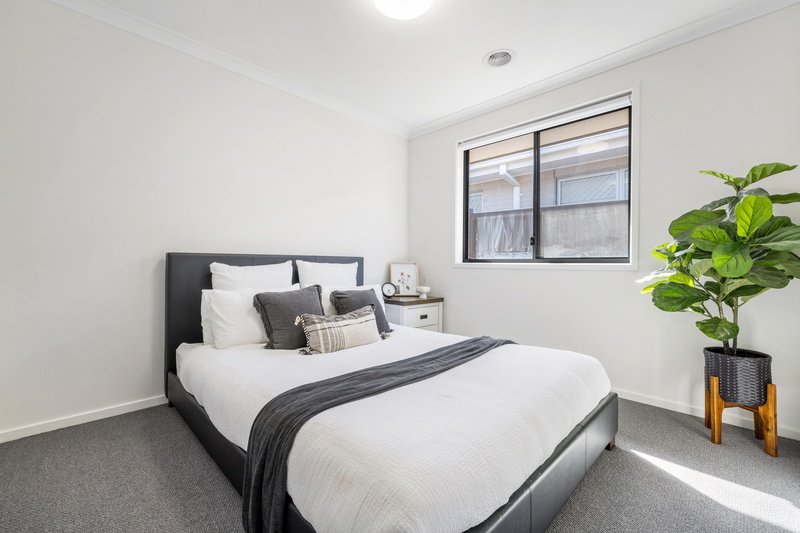 Photo - 4 Belcello Street, Botanic Ridge VIC 3977 - Image 9