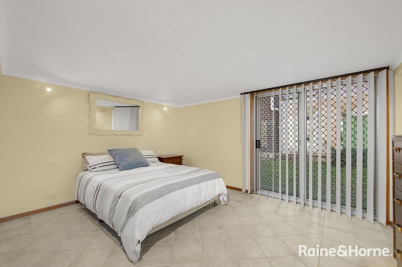 Photo - 4 Bell Street, Belmont North NSW 2280 - Image 4