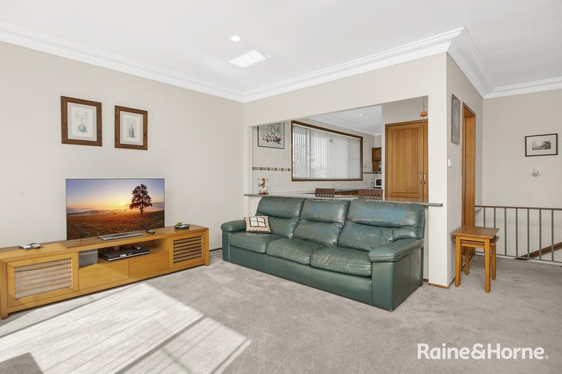 Photo - 4 Bell Street, Belmont North NSW 2280 - Image 10