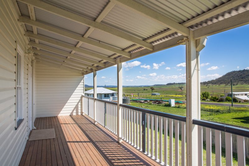 Photo - 4 Bell Street, Greenmount QLD 4359 - Image 3