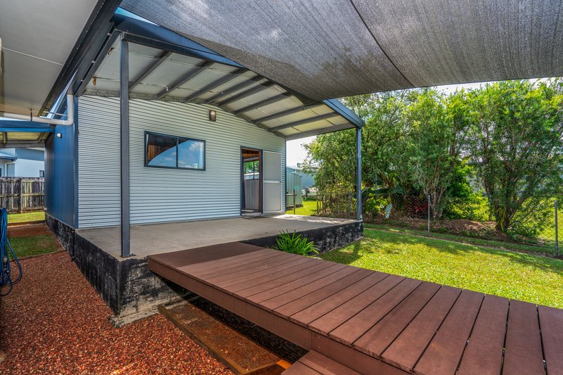 Photo - 4 Belle View Street, Belvedere QLD 4860 - Image 12