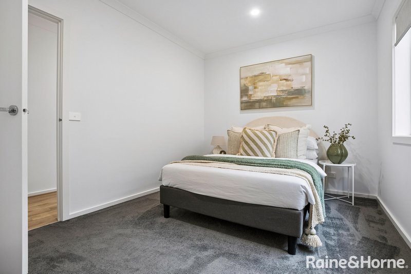 Photo - 4 Belmont Lane, Gisborne VIC 3437 - Image 13